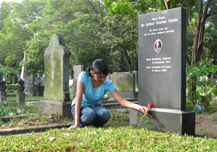 Шри-Ланка. Как найти могилу Артура Кларка в Коломбо?