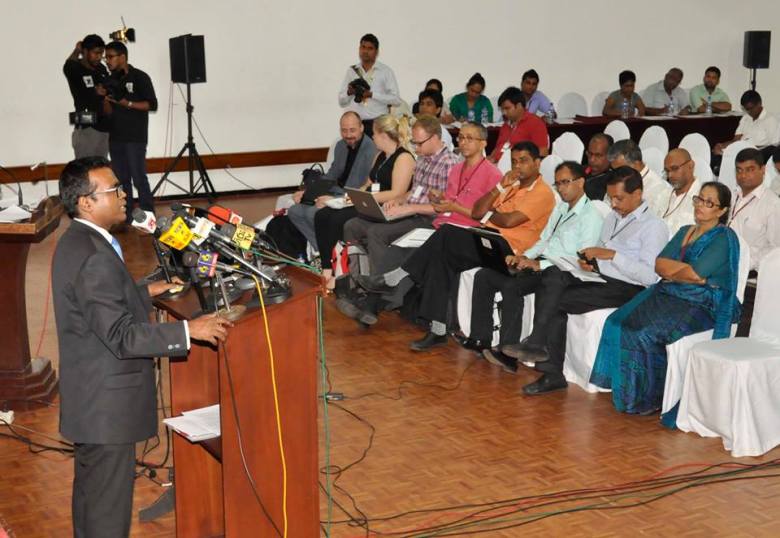 Karunaratne Paranavithana, Secretary to the Media Ministry of Sri Lanka, speaks during opening of National Media Summit in Colombo, 13 May 2015